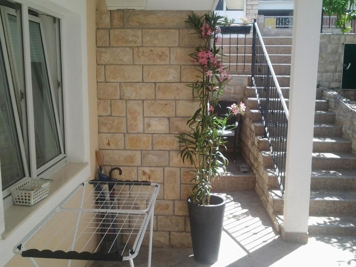 Apartment Mile Šibenik Exteriör bild