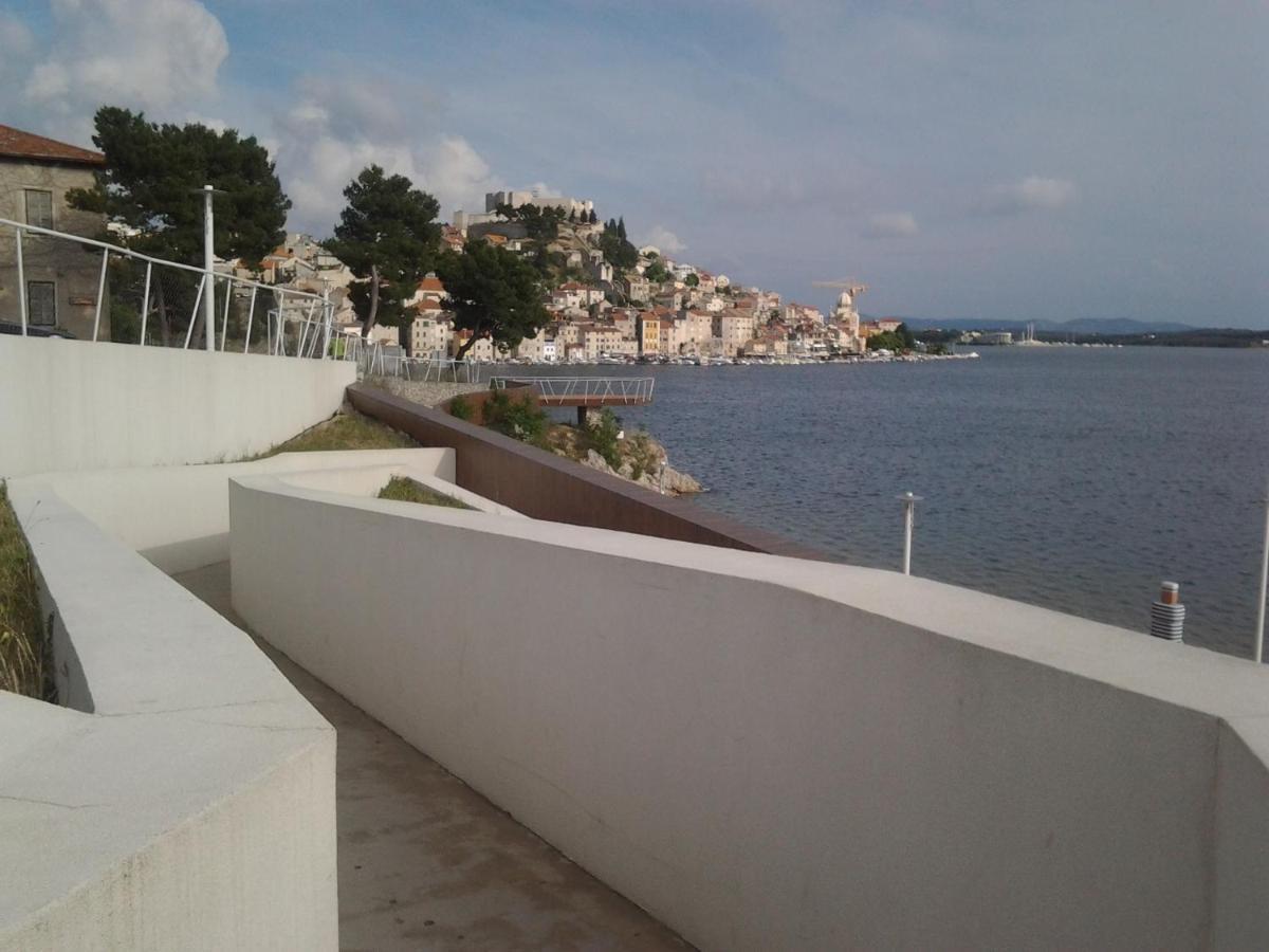 Apartment Mile Šibenik Exteriör bild