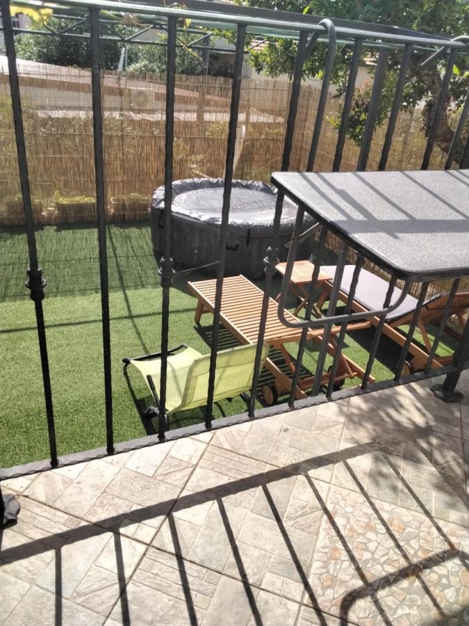 Apartment Mile Šibenik Exteriör bild